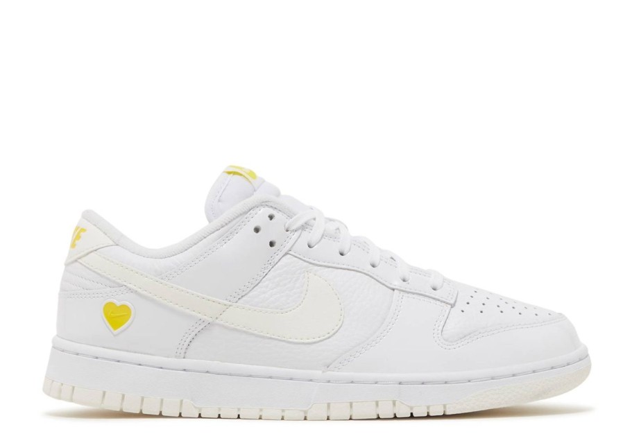 Shoes Nike | Wmns Dunk Low Valentines Day - Yellow Heart